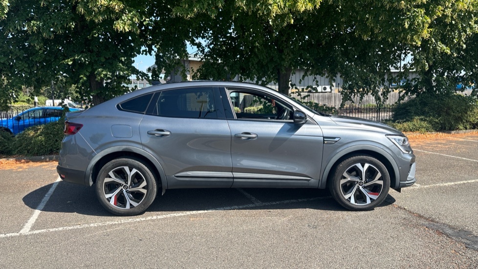 Renault Arkana Arkana 1.6 E-tech Hybrid 145 R.s. Line Es NG72VLU Grey #2
