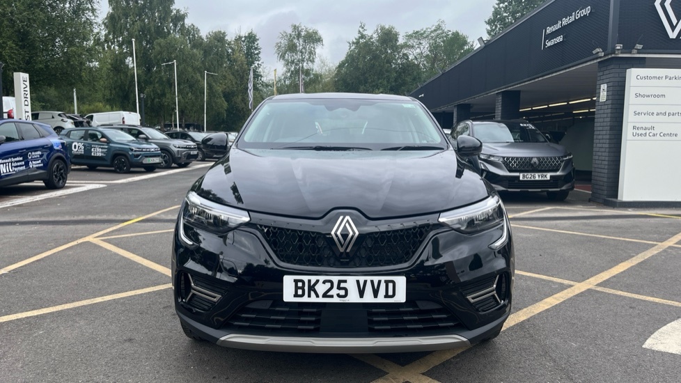 Renault Arkana Renault Arkana 1.6 E-tech Fhev 145 Evolution A Black #4