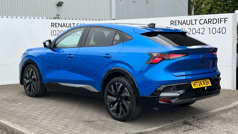 Renault Rafale Renault Rafale E-tech Fhev Iconic Esprit Alpine Blue #3