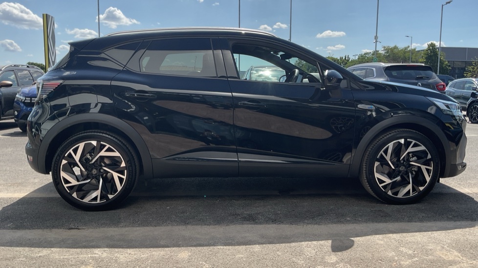 Renault Captur Captur 1.6 E-tech Full Hybrid 145 Esprit Alpine Black #2