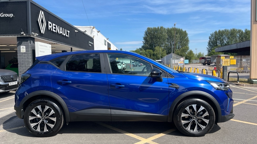 Renault Captur Captur 1.6 E-tech Full Hybrid 145 Evolution Au Blue #2