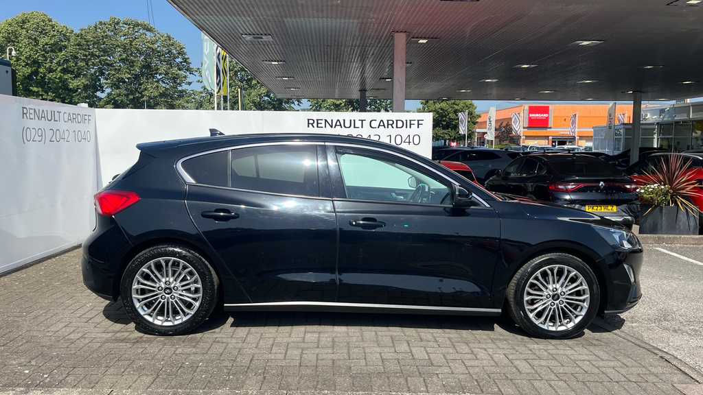 Ford Focus 1.0T Ecoboost Titanium X Euro 6 Ss  #2