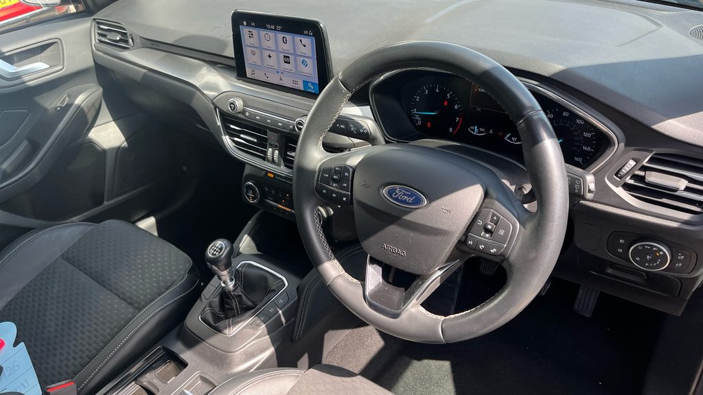 Ford Focus 1.0T Ecoboost Titanium X Euro 6 Ss  #5