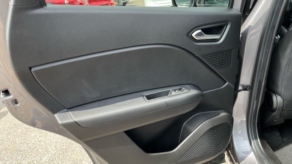 Renault Captur 1.0 Tce Iconic Edition Suv #34