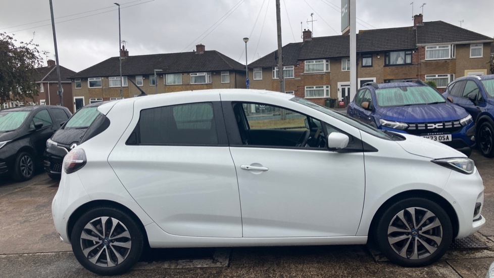 Renault Zoe Zoe 100Kw I Gt Line R135 50Kwh Hatchback White #2