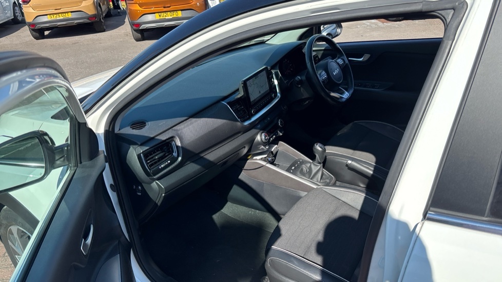 Kia Stonic Kia Stonic 1.0T Gdi Gt-line S White #6