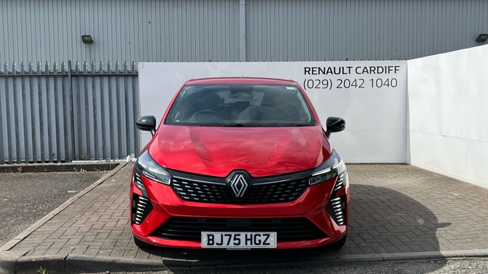 Renault Clio Renault Clio 1.6 E-tech Full Hybrid 145 Techno Red #4