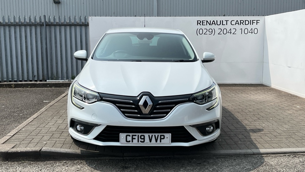 Renault Megane Renault Megane 1.3 Tce Iconic White #4