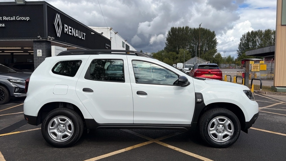 Dacia Duster Dacia Duster 1.0 Tce 100 Essential CU21PGV White #2