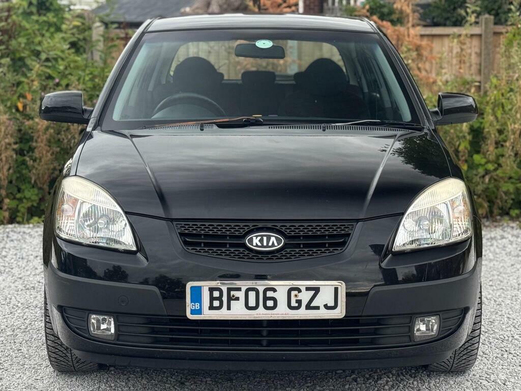 Kia RIO 1.4 LX Black #4