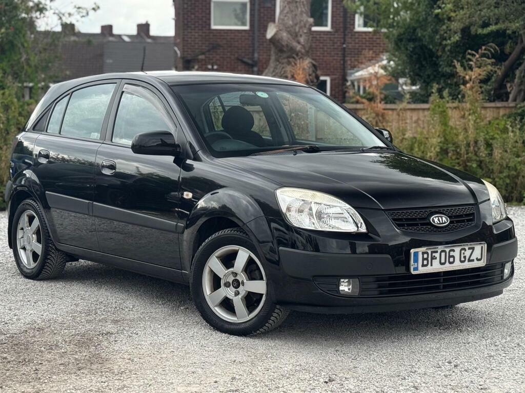 Kia RIO 1.4 LX Black
