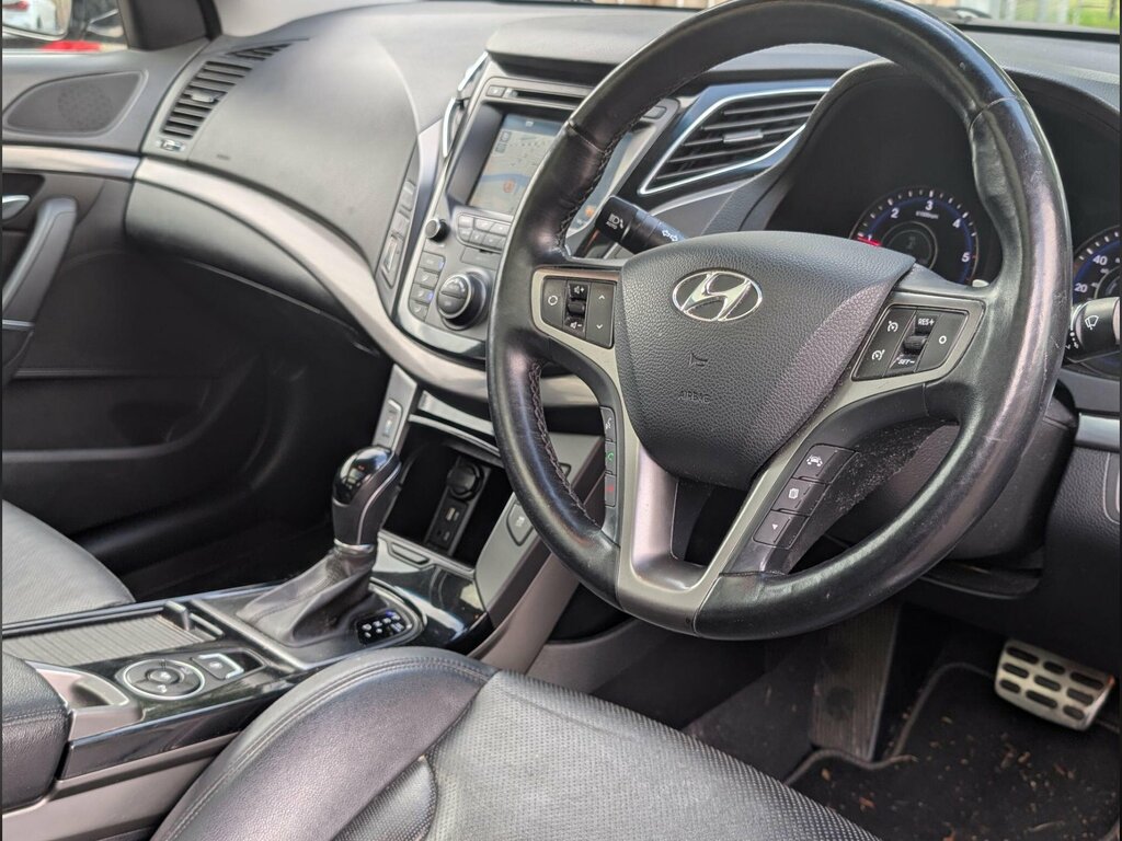 Hyundai I40 1.7 Crdi Blue Drive Premium Dct Euro 6 Ss Black #3
