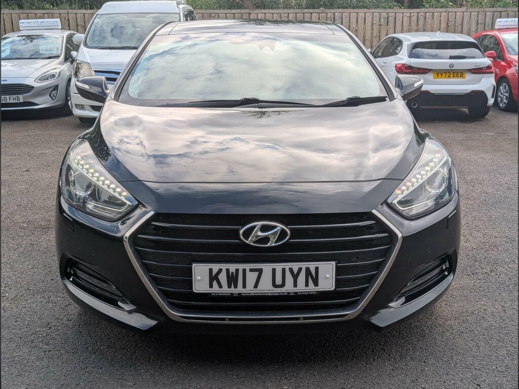 Hyundai I40 1.7 Crdi Blue Drive Premium Dct Euro 6 Ss Black #4