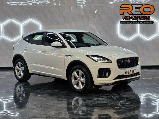 Jaguar E-Pace 2018 R-dynamic S White