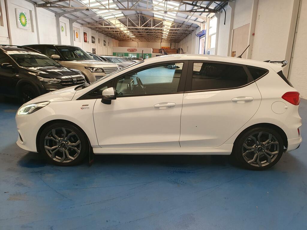 Ford Fiesta Hatchback SG18YWT #6