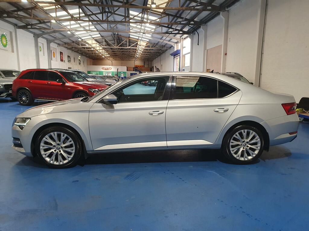 Skoda Superb 2.0 Tdi Cr Se L Dsg Blue #8