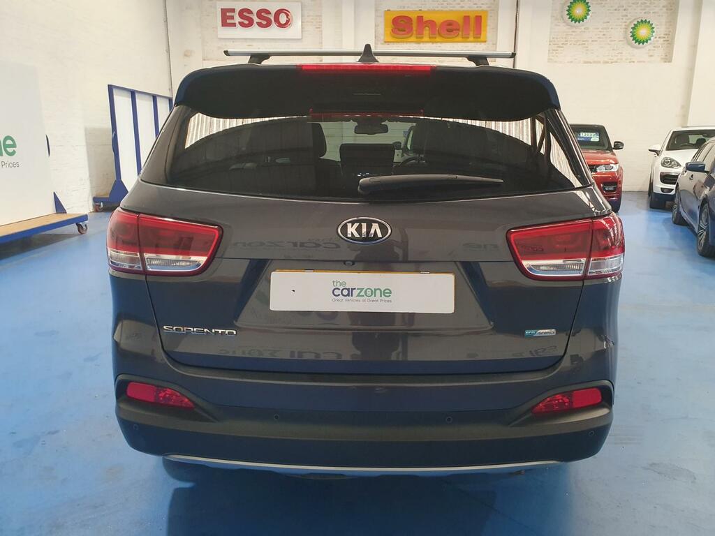 Kia Sorento Estate #4