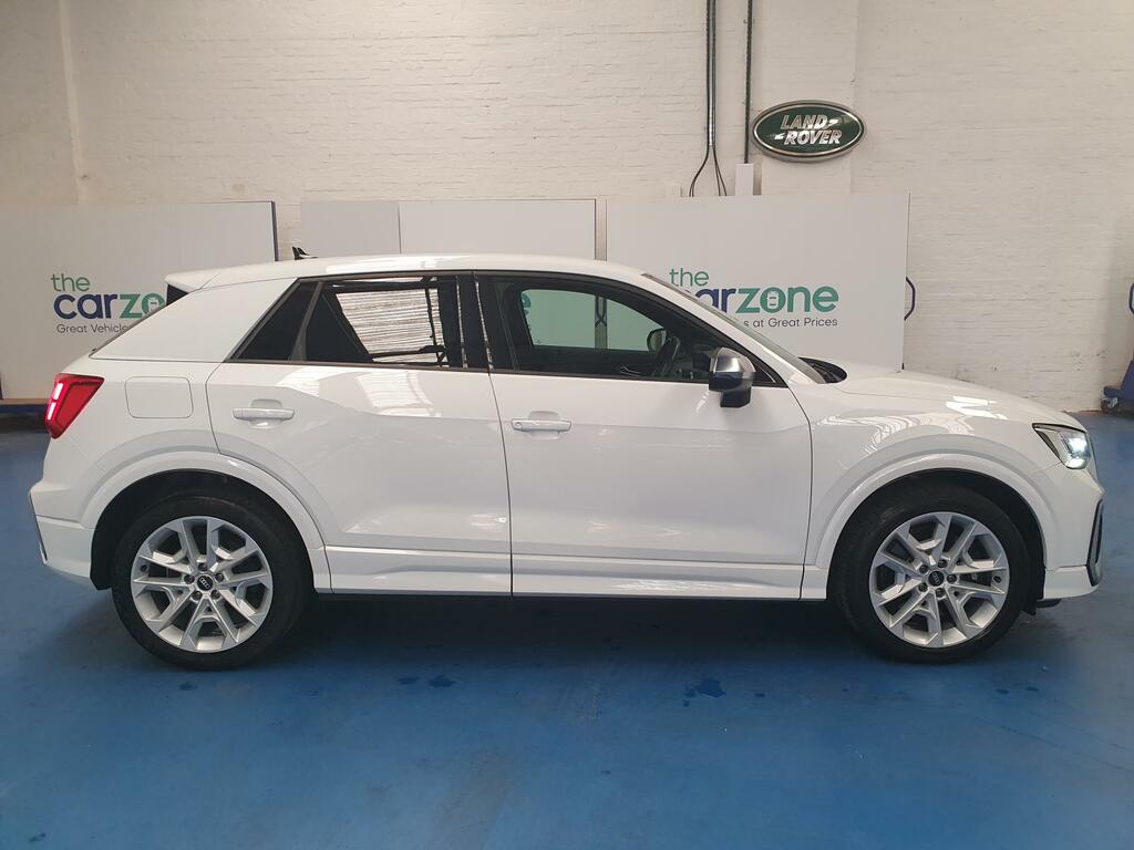 Audi Q2 Estate #2