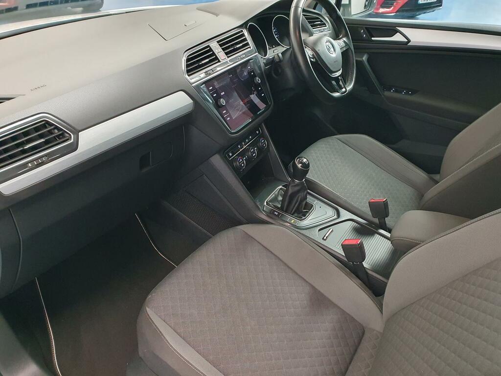 Volkswagen Tiguan Se Navigation Tdi Blue #17