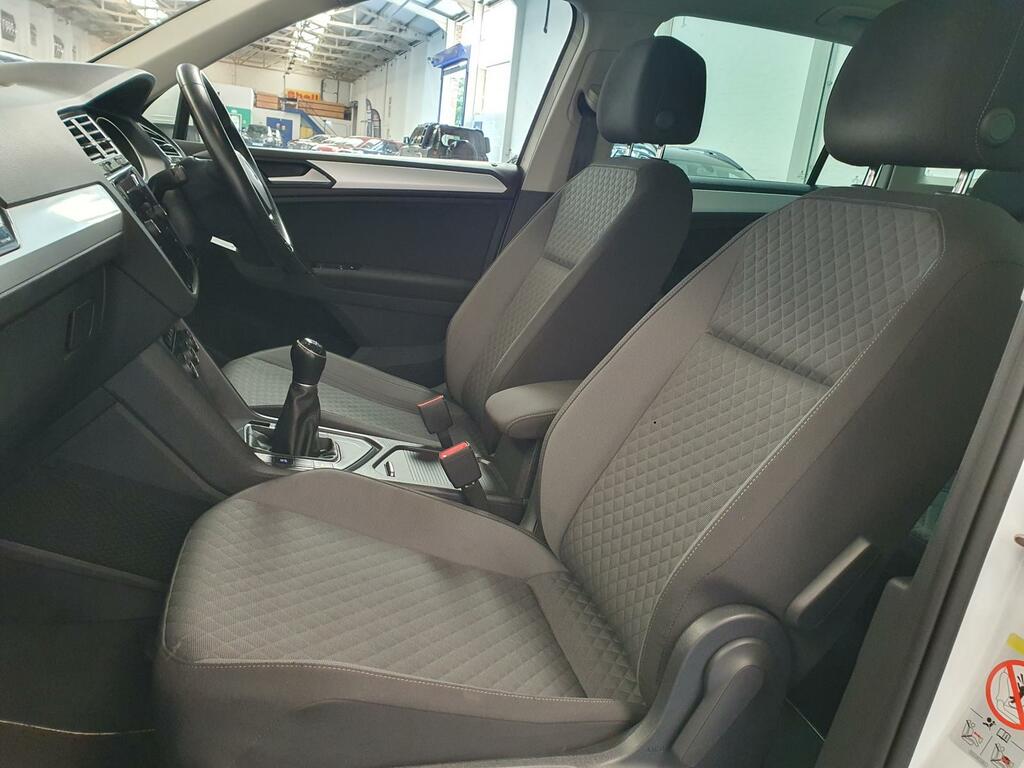 Volkswagen Tiguan Se Navigation Tdi Blue #16