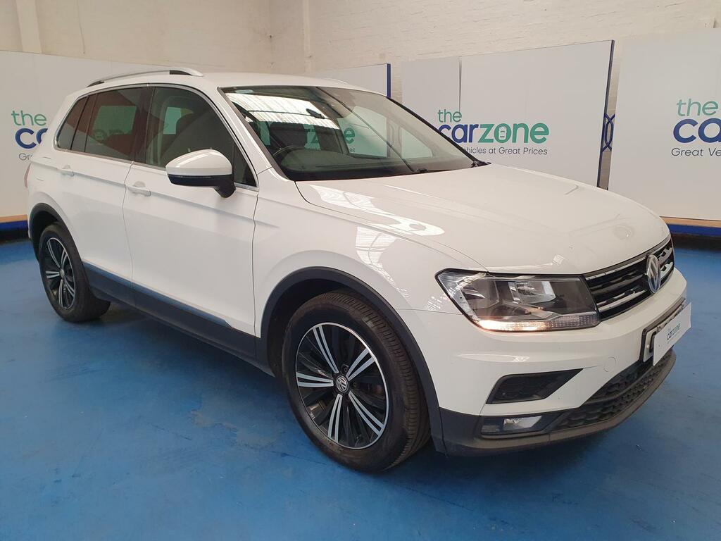 Volkswagen Tiguan Se Navigation Tdi Blue #1