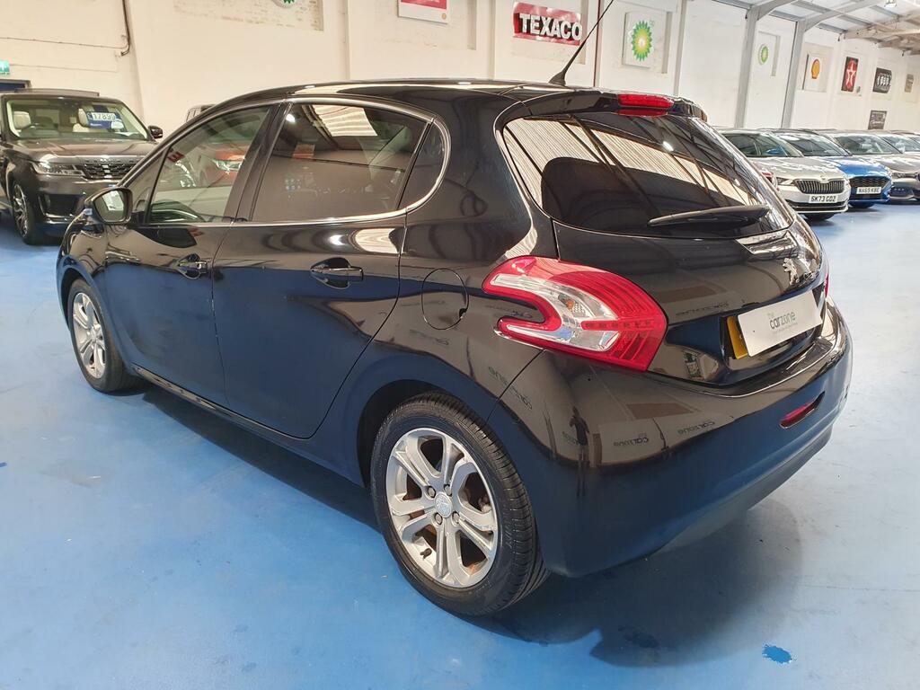 Peugeot 208 1.2L Allure 82 Bhp Pink #7