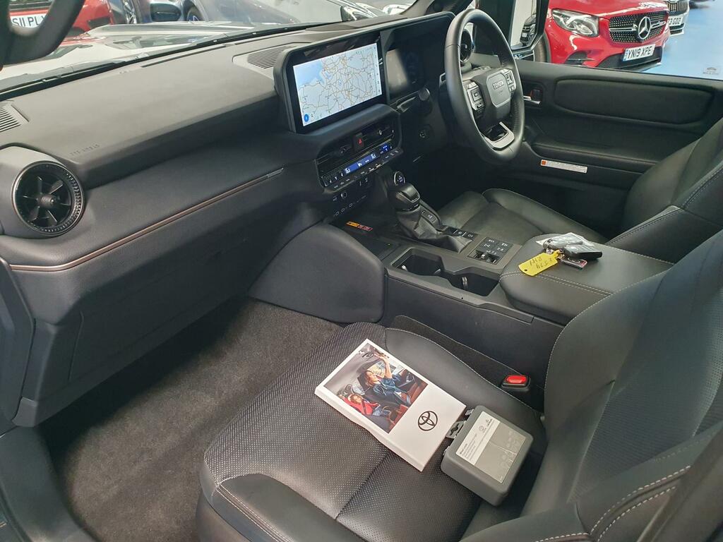 Toyota Land Cruiser D Active U923 Ulez Silver #23