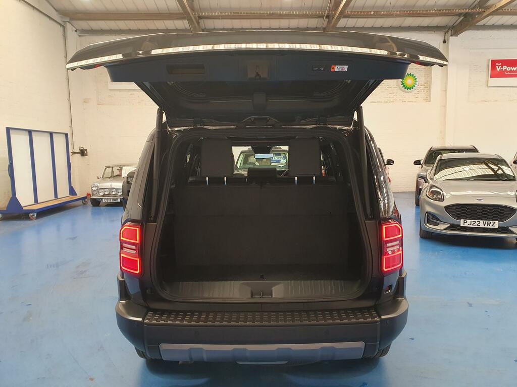 Toyota Land Cruiser Mpv #5