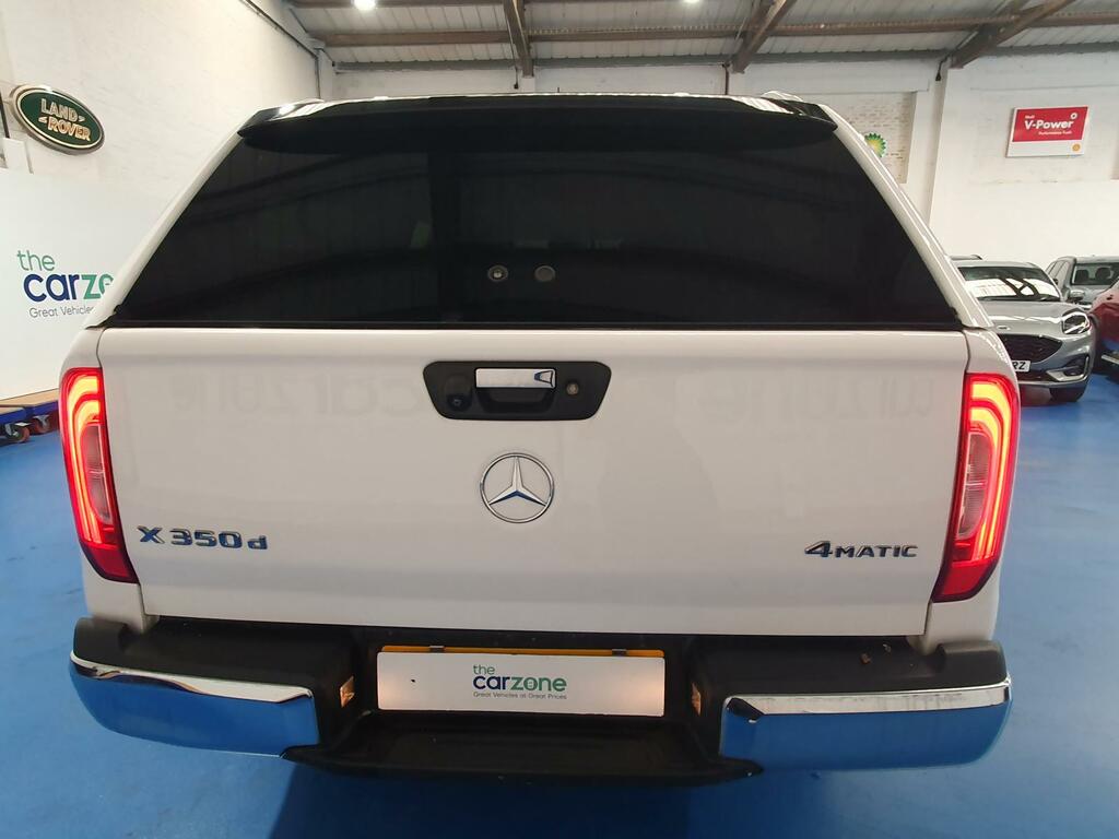 Mercedes-Benz X Class Pickup  #4