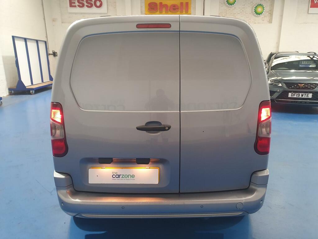 Vauxhall Combo Mpv  #4