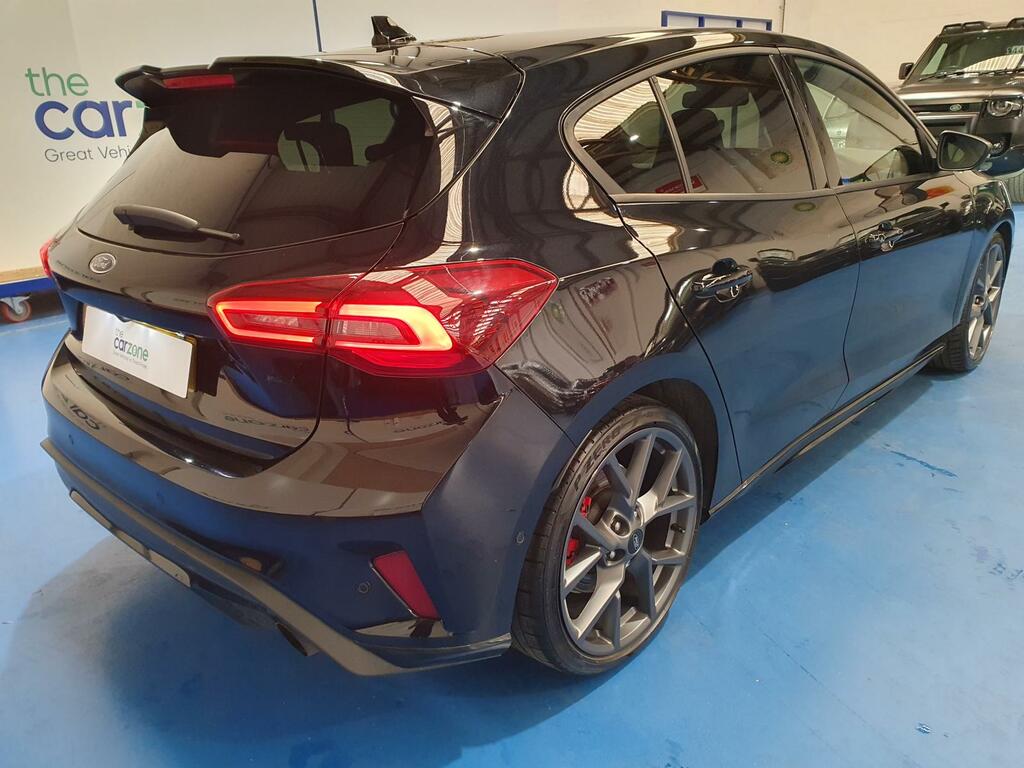 Ford Focus Hatchback YM24DXG #3