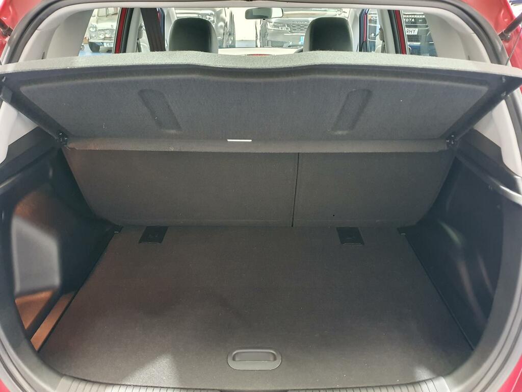 Kia Venga Hatchback SR19AFA #6