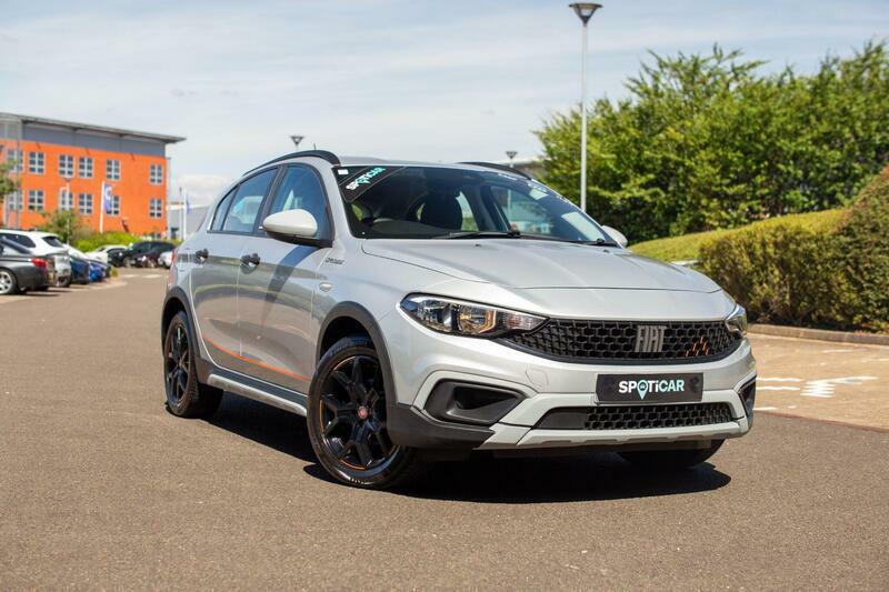 Fiat Tipo 1.5 Firefly Turbo Mhev Garmin Hatchback Grey
