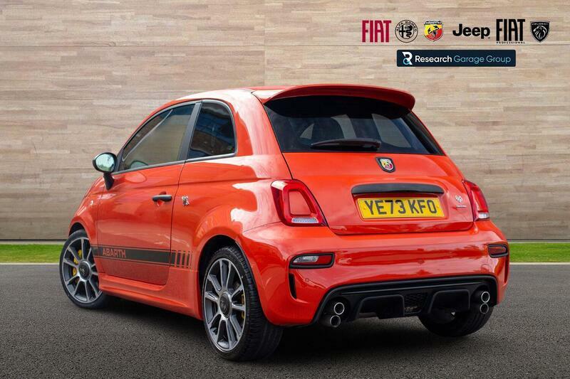 Abarth 695 1.4 T-jet Turismo Hatchback Euro YE73KFO Orange #4