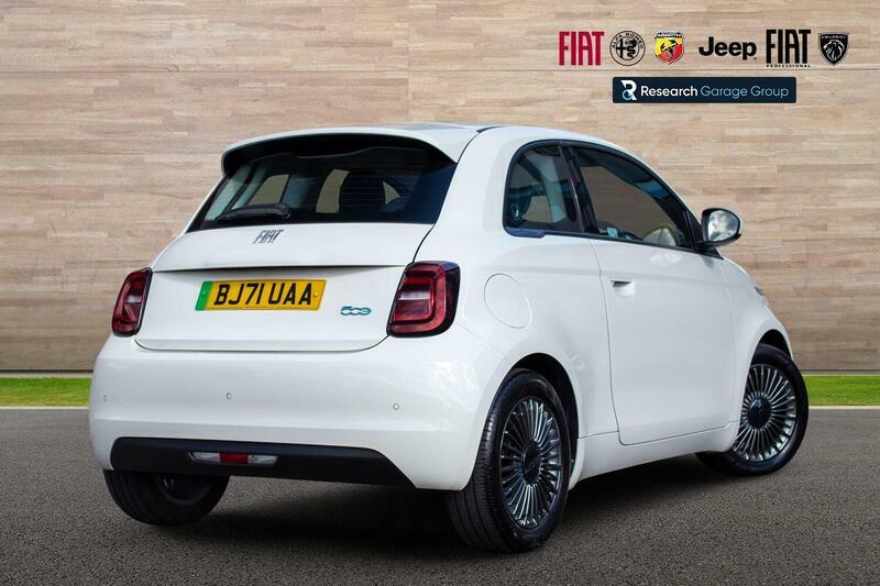 Fiat 500E 42Kwh Icon Hatchback 118 Ps White #4