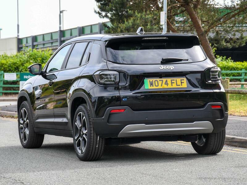 Jeep Avenger 54Kwh E-summit Black #3