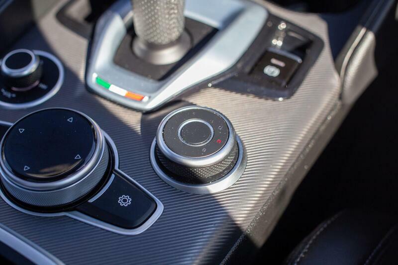 Alfa Romeo Giulia 2 2.0T Estrema Euro 6 Ss #12