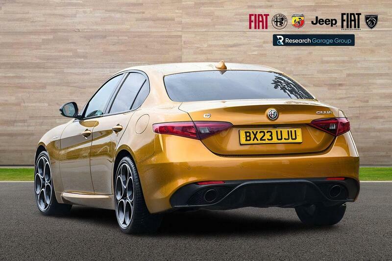 Alfa Romeo Giulia 2.0T Veloce Euro 6 Ss Yellow #3