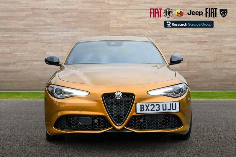 Alfa Romeo Giulia 2.0T Veloce Euro 6 Ss Yellow #2