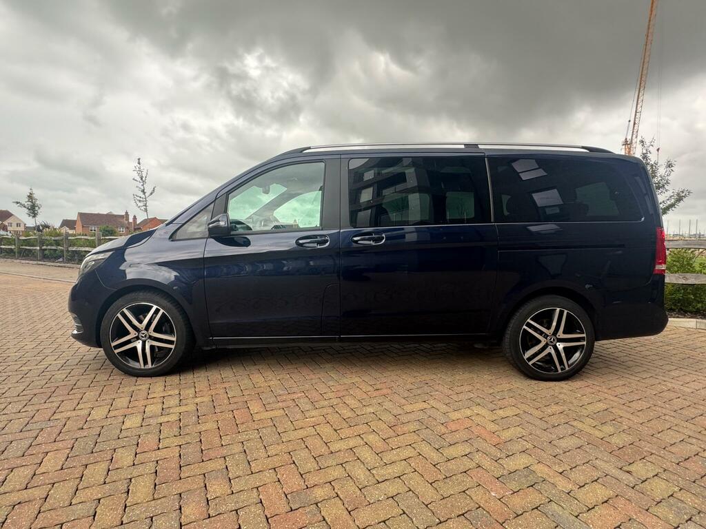 Mercedes-Benz V Class V250 D Amg Line Extra Long - 2018 68 Black #13