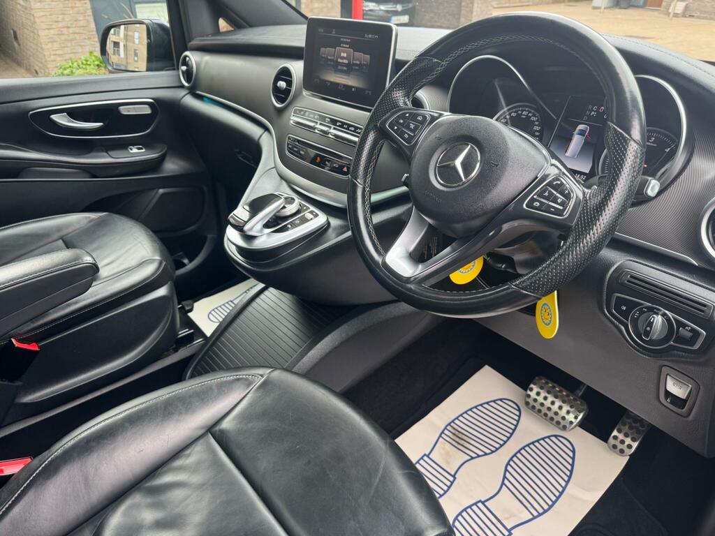 Mercedes-Benz V Class V250 D Amg Line Extra Long - 2018 68 Black #27