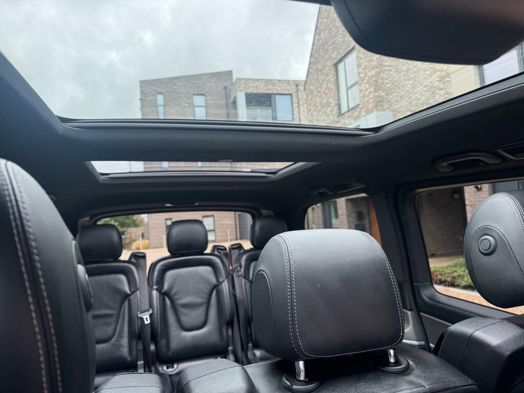 Mercedes-Benz V Class V250 D Amg Line Extra Long - 2018 68 Black #30