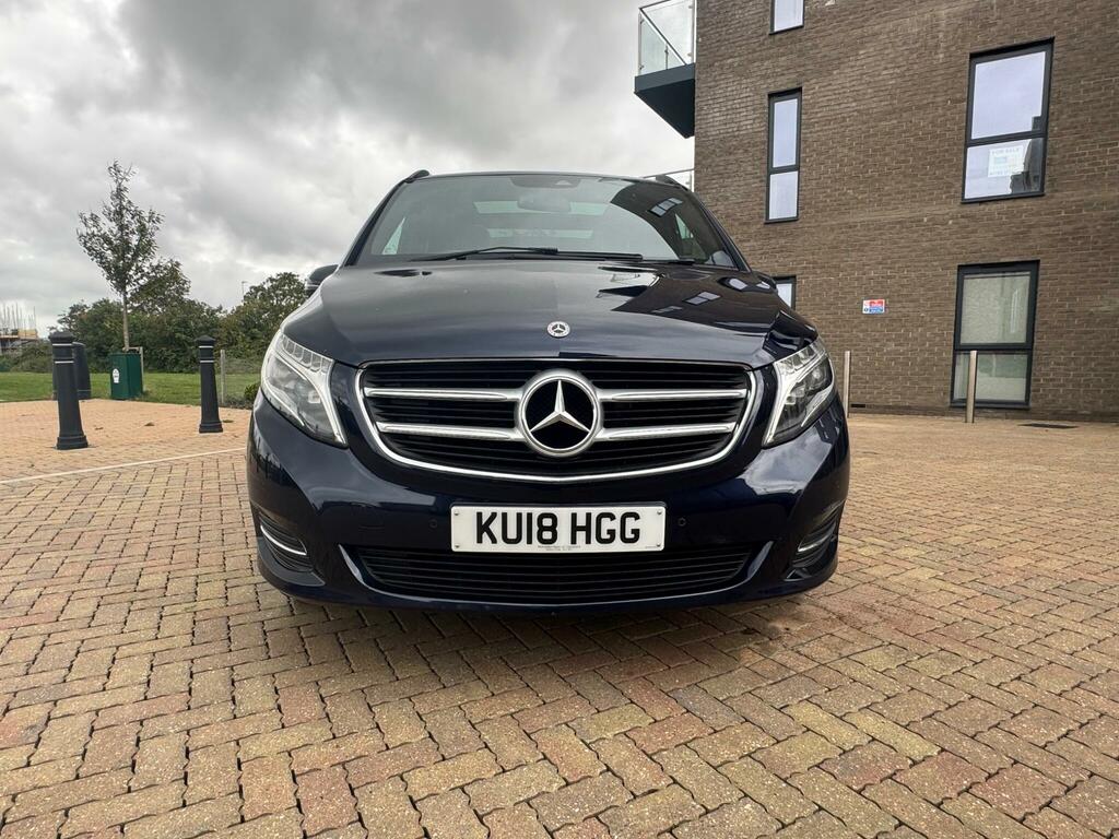 Mercedes-Benz V Class V250 D Amg Line Extra Long - 2018 68 Black #8