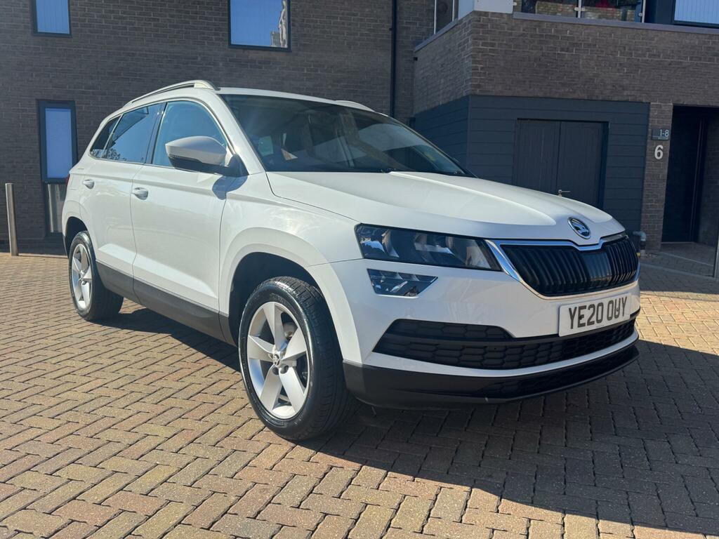 Skoda Karoq Se White