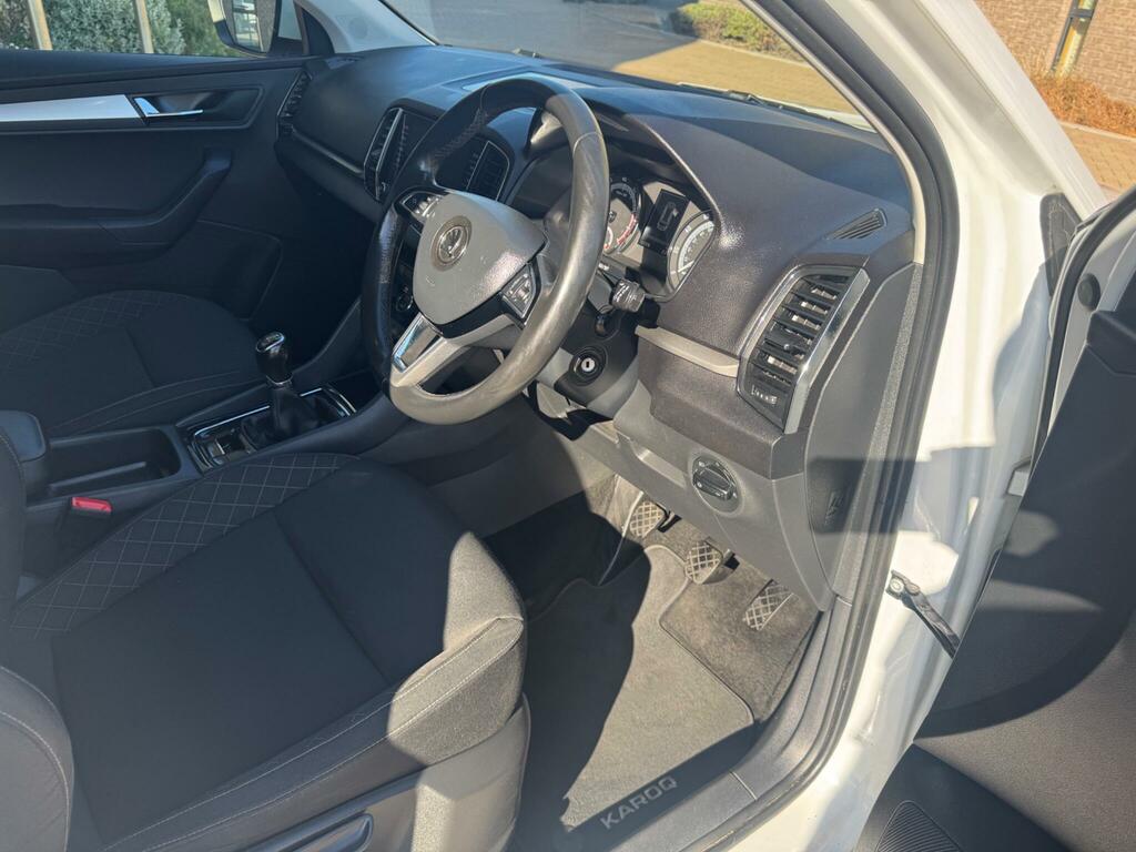 Skoda Karoq 1.5 Tsi Act Se L Suv Silver #25