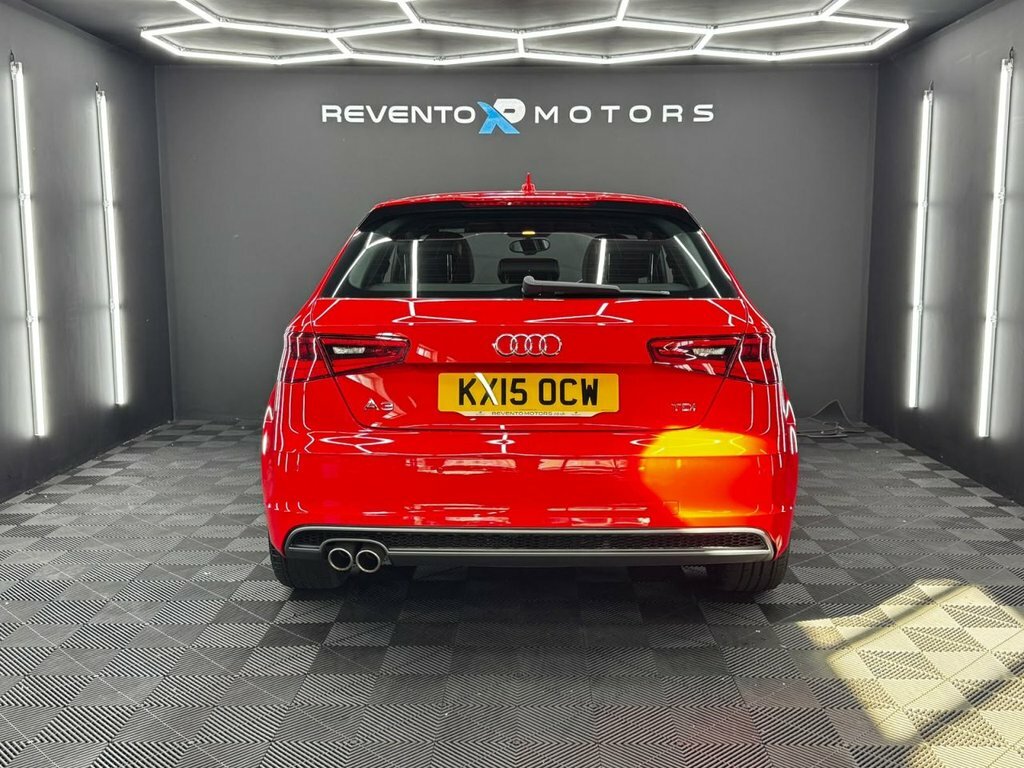 Audi A3 2L S Line Red #4