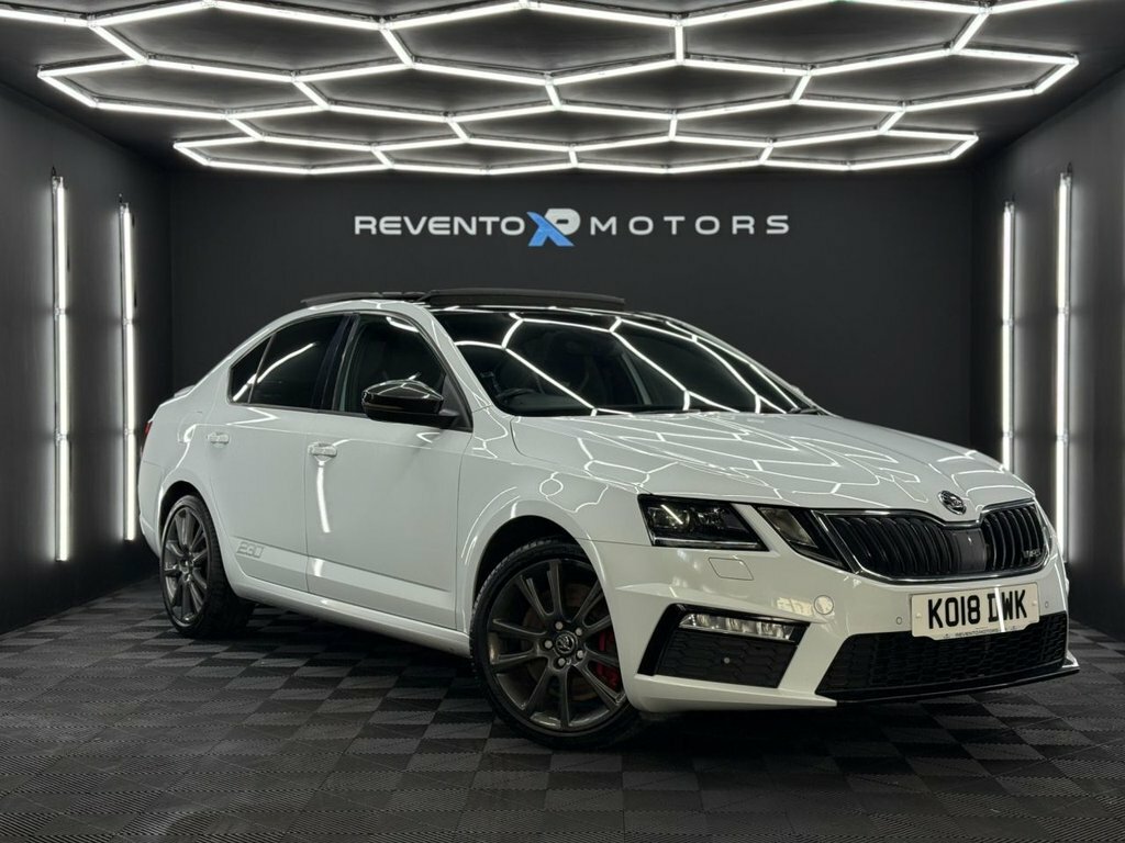 Skoda Octavia 2L Vrs White