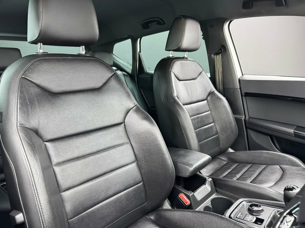 Seat Ateca 1.4L Xcellence White #5