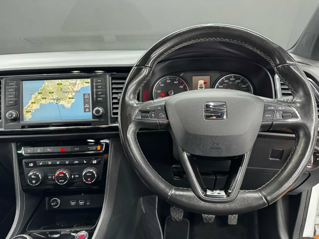 Seat Ateca 1.4L Xcellence White #6