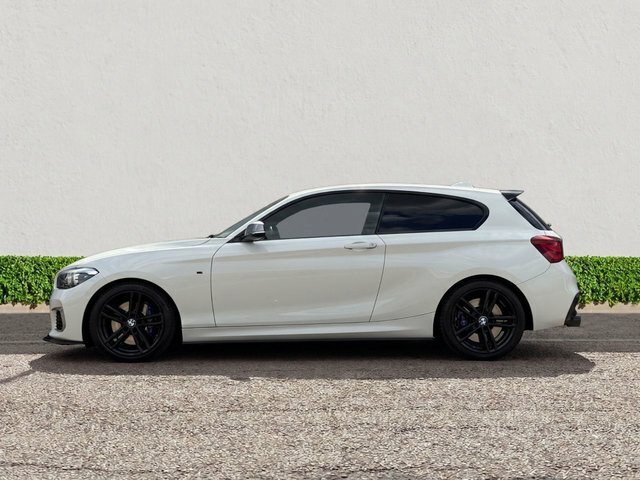 BMW 1 Series 3.0 M140i Gpf Shadow Edition Hatchback White #4